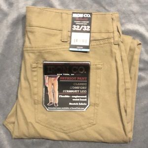 Iron Co. Classic comfort straight leg Patriot Pant 32x32